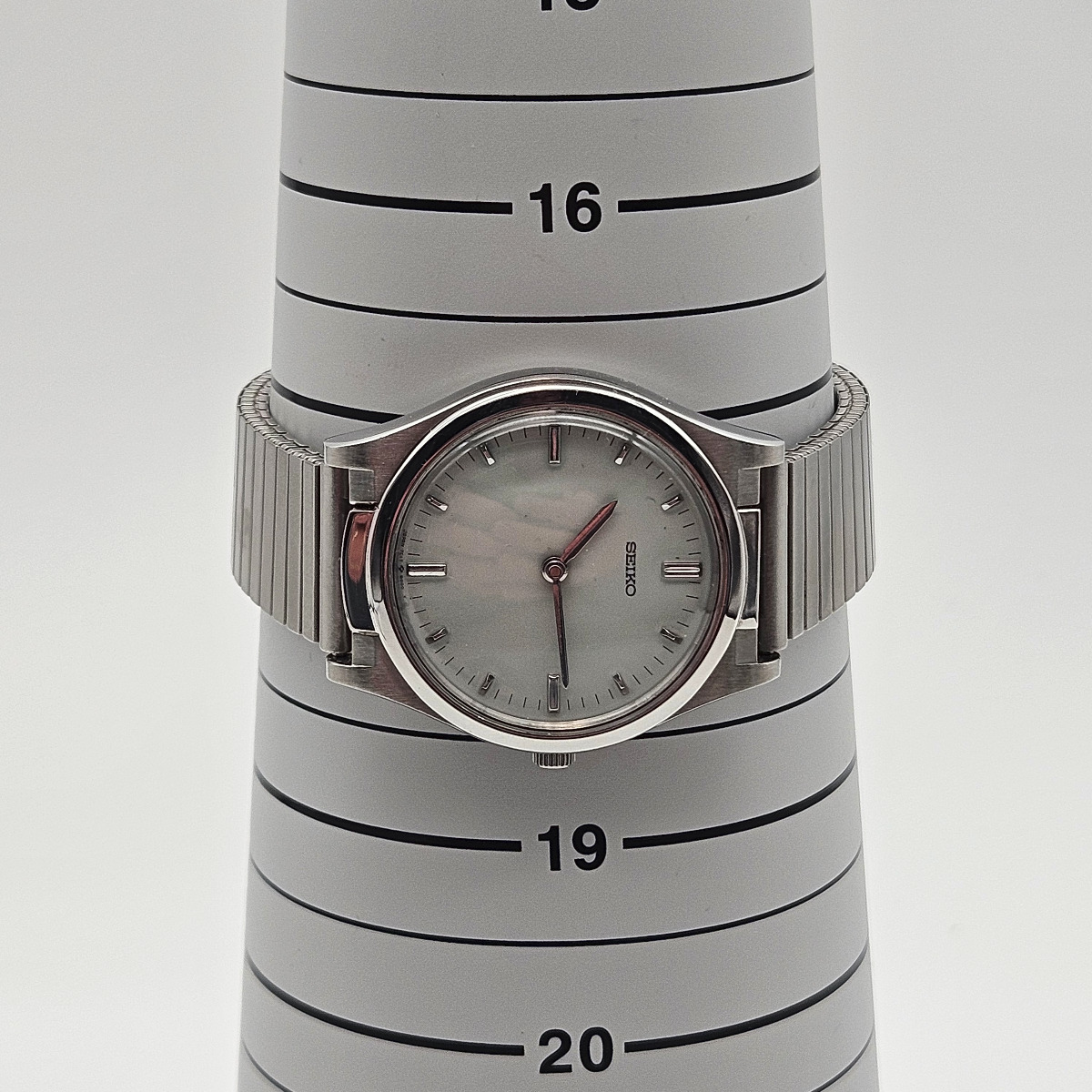 Seiko 7c17-8000 Blind Person's Watch