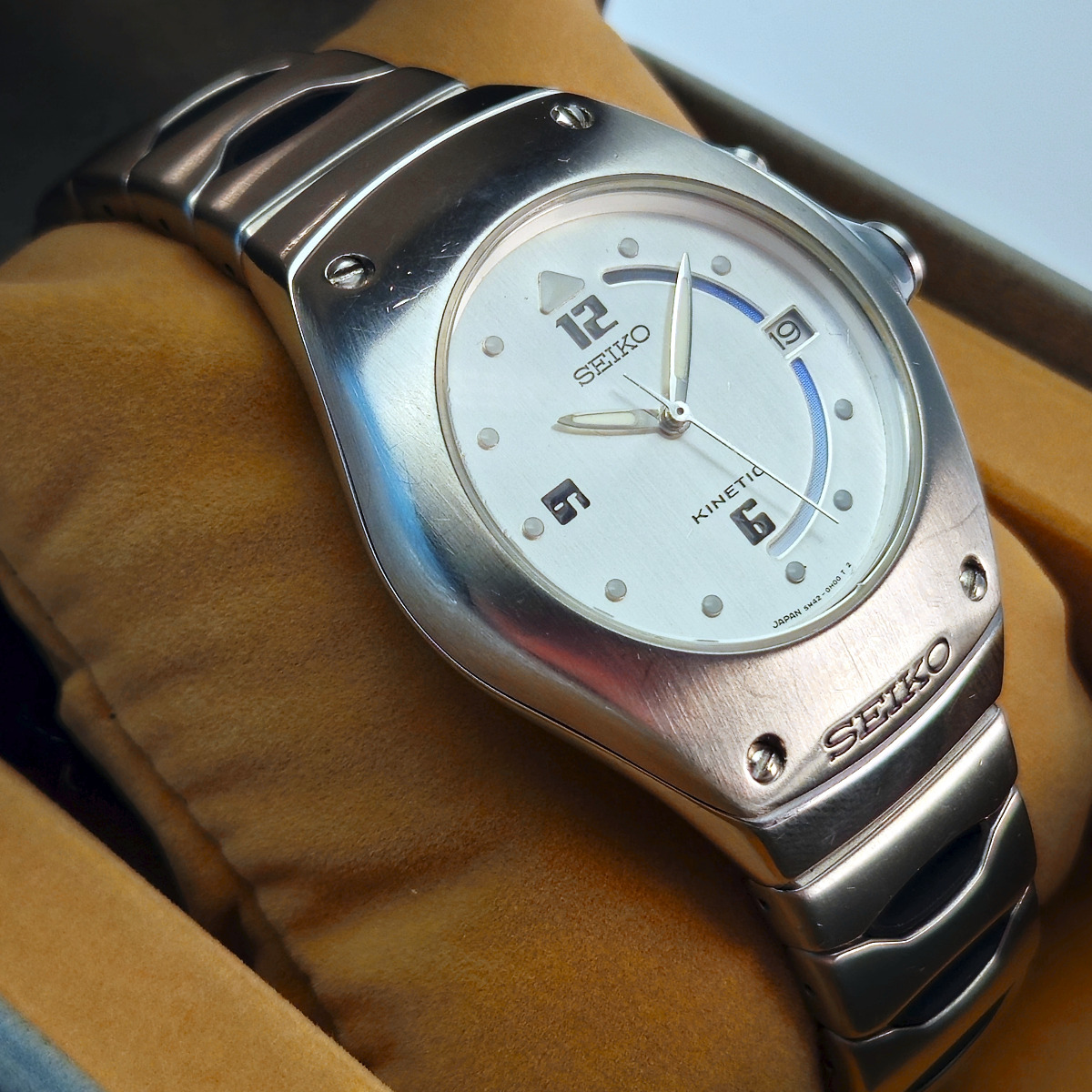 Seiko Arctura Kinetic from 1997