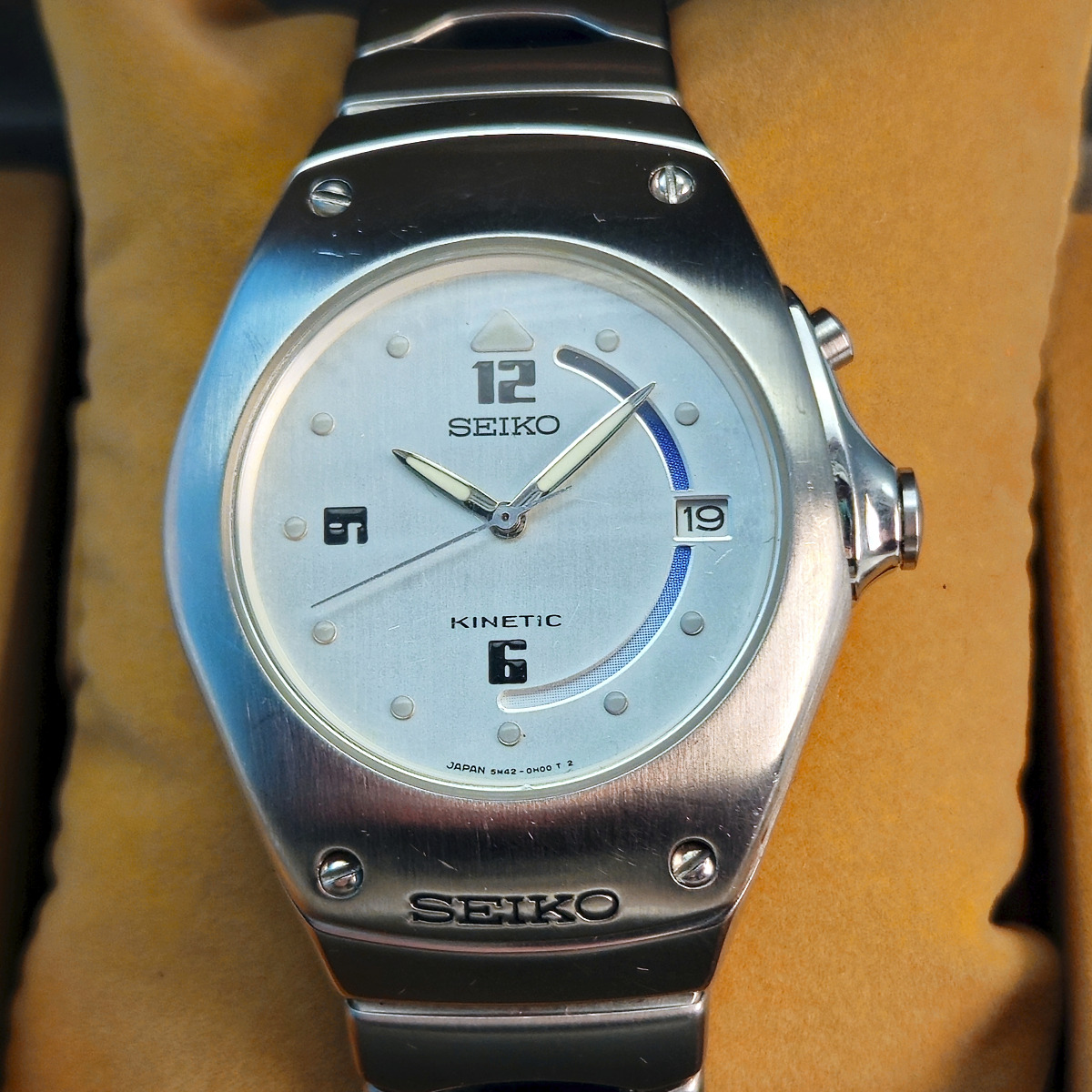 Seiko Arctura Kinetic from 1997