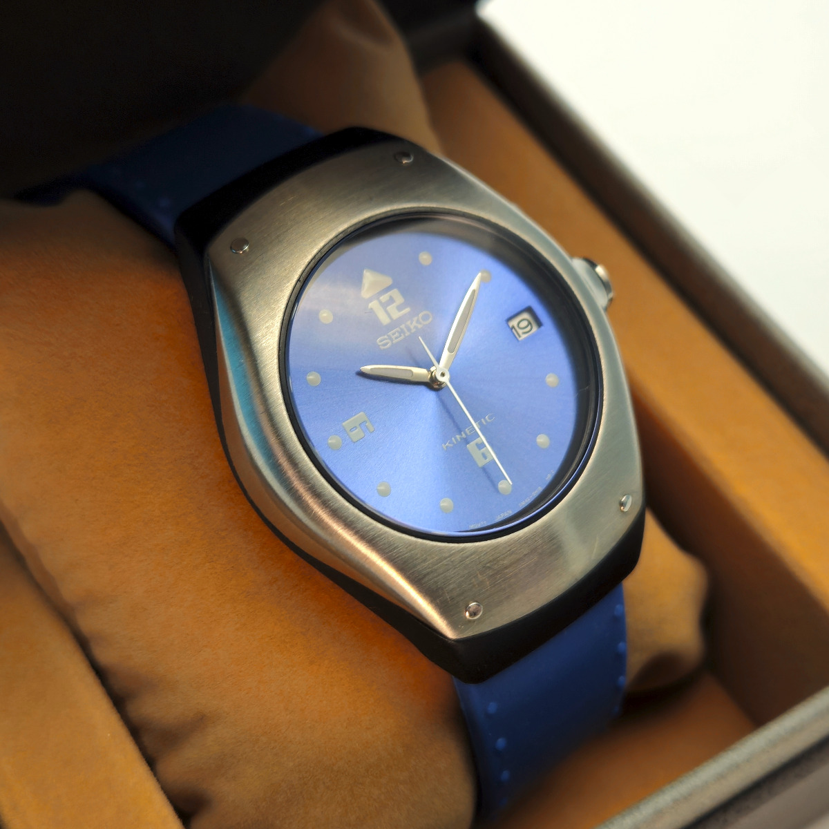 Seiko Arctura 5M42-0E40 Blue