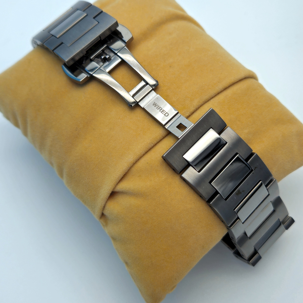 Seiko 7T94 Retro by Tomoki Sukezane, Monaco, Silver/Yellow