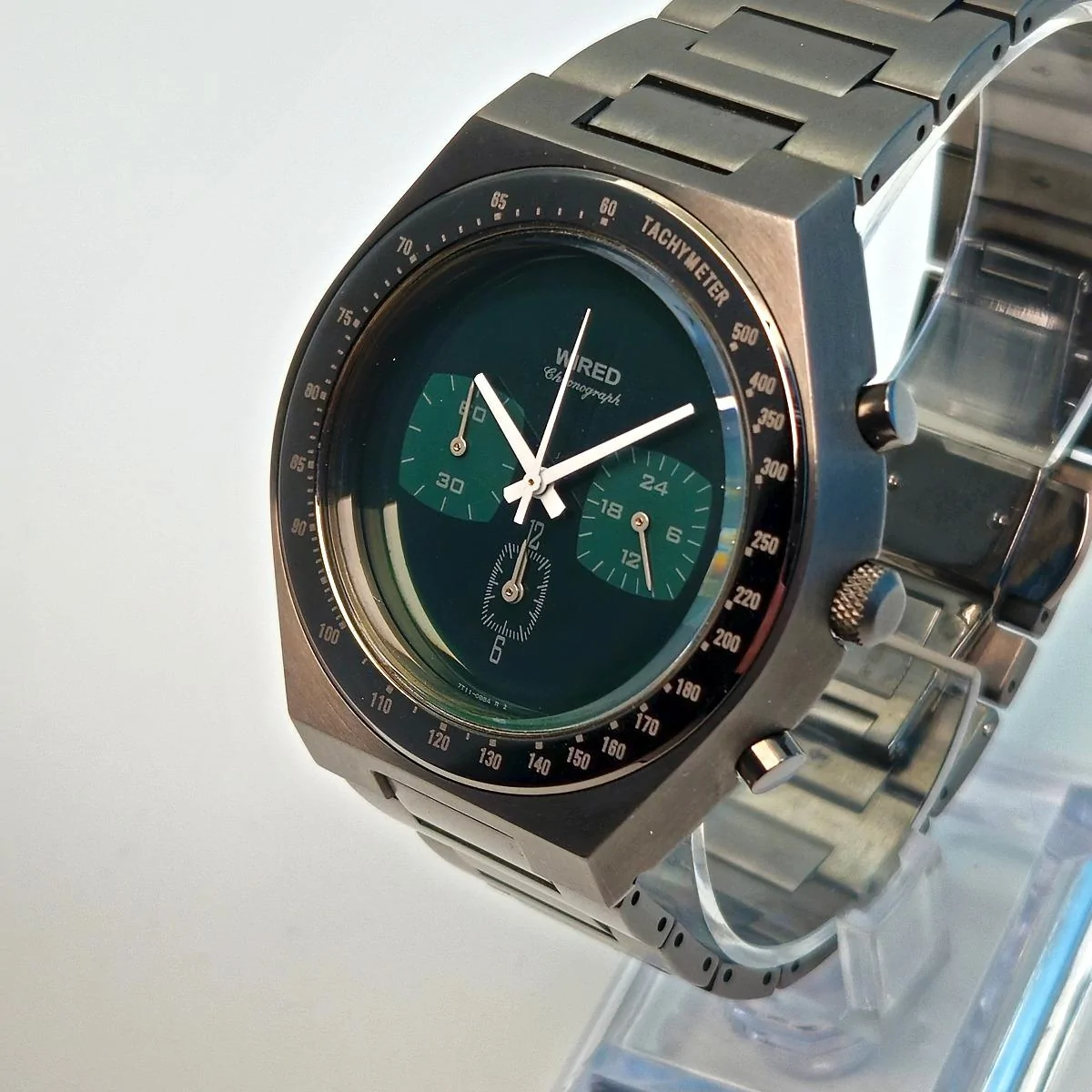 Seiko Wired 7T11-0AX0 Green