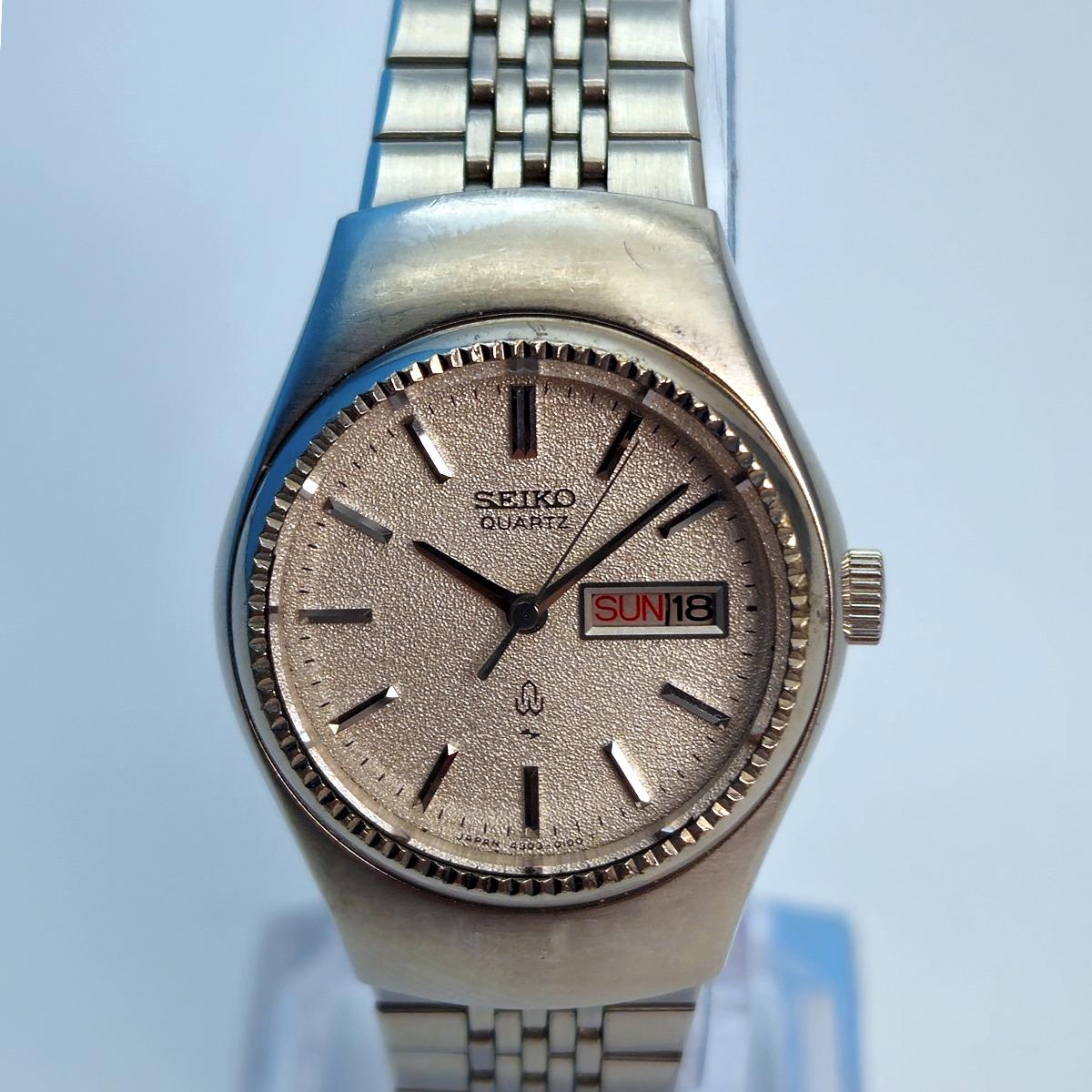A Seiko 4303-0040 ladies quartz watch from 1976, with diamond dust dial and chamfered bezel. 
