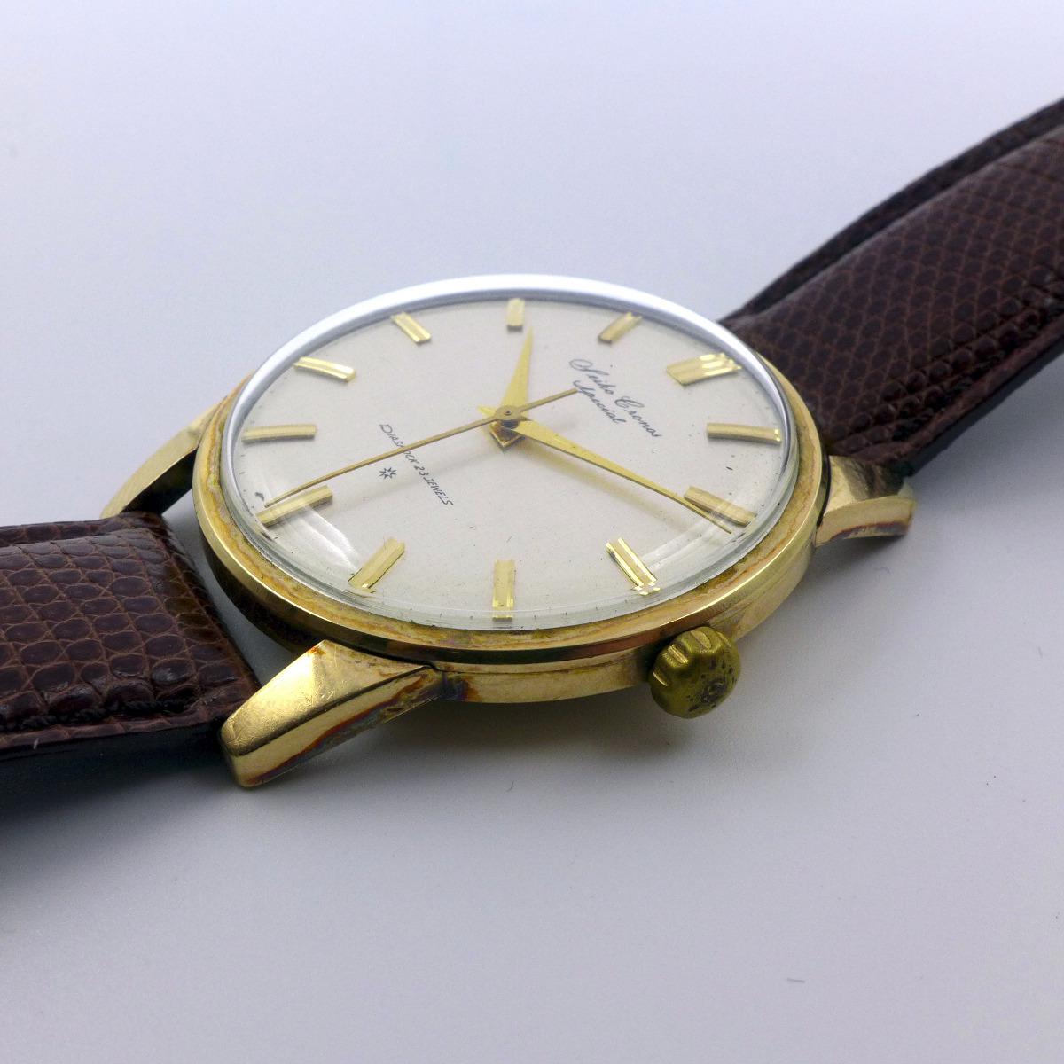 Seiko Chronos Special, crown. Patina marks to lugs and around crystal (can be removed by polishing if necessary, though left original for sale).
