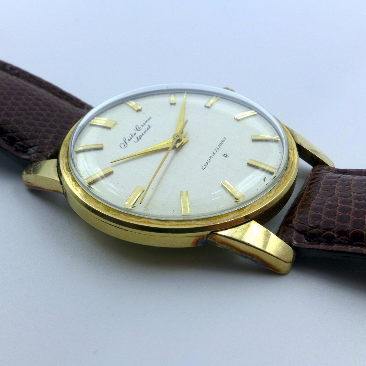 Seiko Chronos Special. Patina marks to lugs and bound crystal (can be removed by polishing if necessary, though left original for sale).