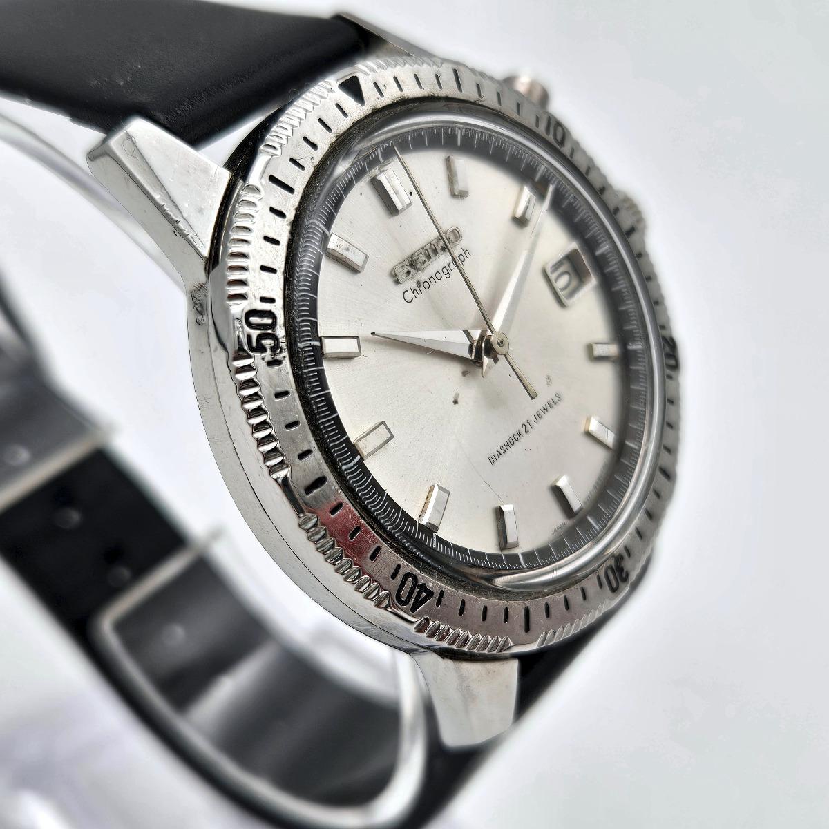 Seiko 5717-8990 Single button chronograph from 1964