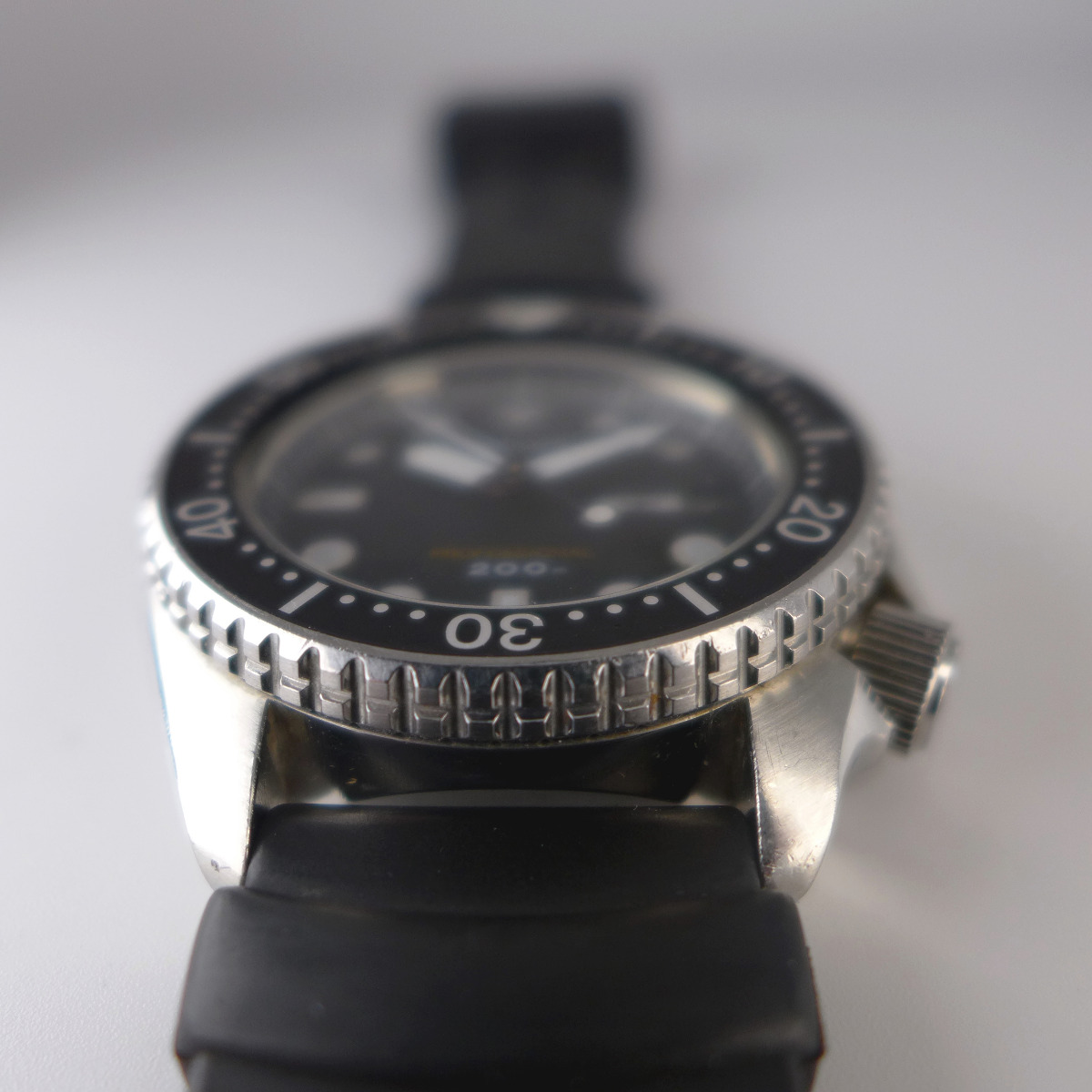 Seiko 7c43-6010 mid-sized diver's watch